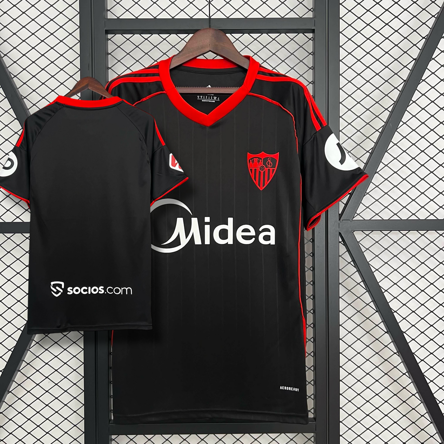 Sevilla Tredje 25/26