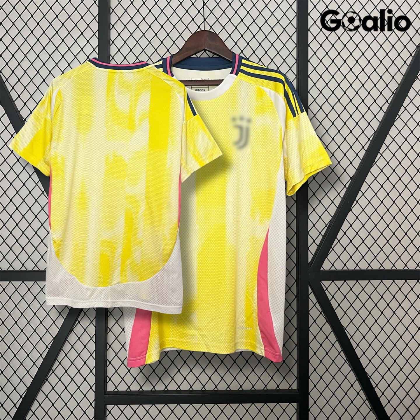 Juventus Borta 24/25