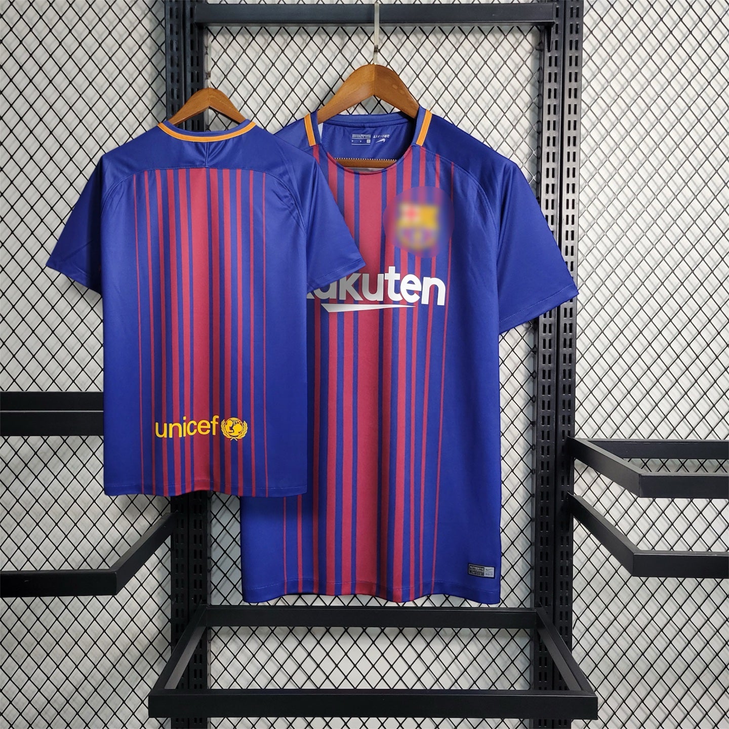 Barcelona Hemma 17/18