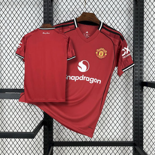 Man United Hemma 25/26