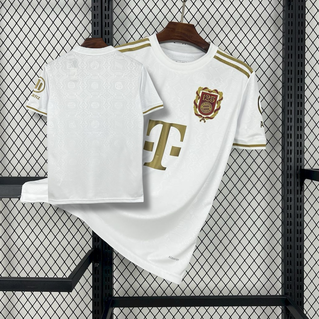 Bayern 125th Anniversary White Edition