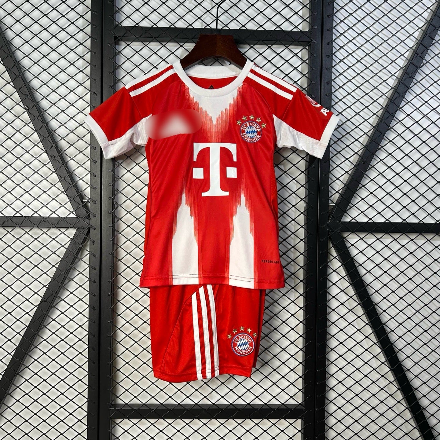 Bayern Hemma Set 25/26