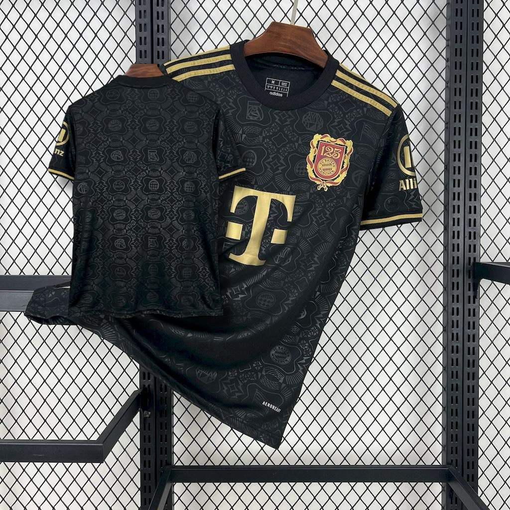 Bayern 125th Anniversary Back Edition