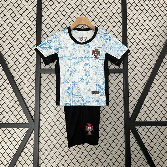 Portugal Borta Set 24/25