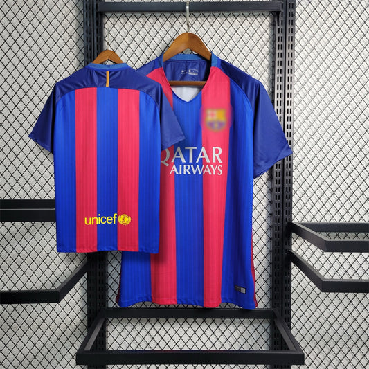 Barcelona Hemma 16/17